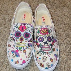 Goby Sugar Skull Slip On Canvas Sneaker, 11M